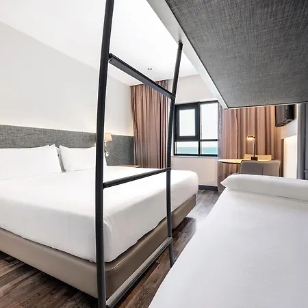 Paseo Del Mar, Affiliated By Meliá